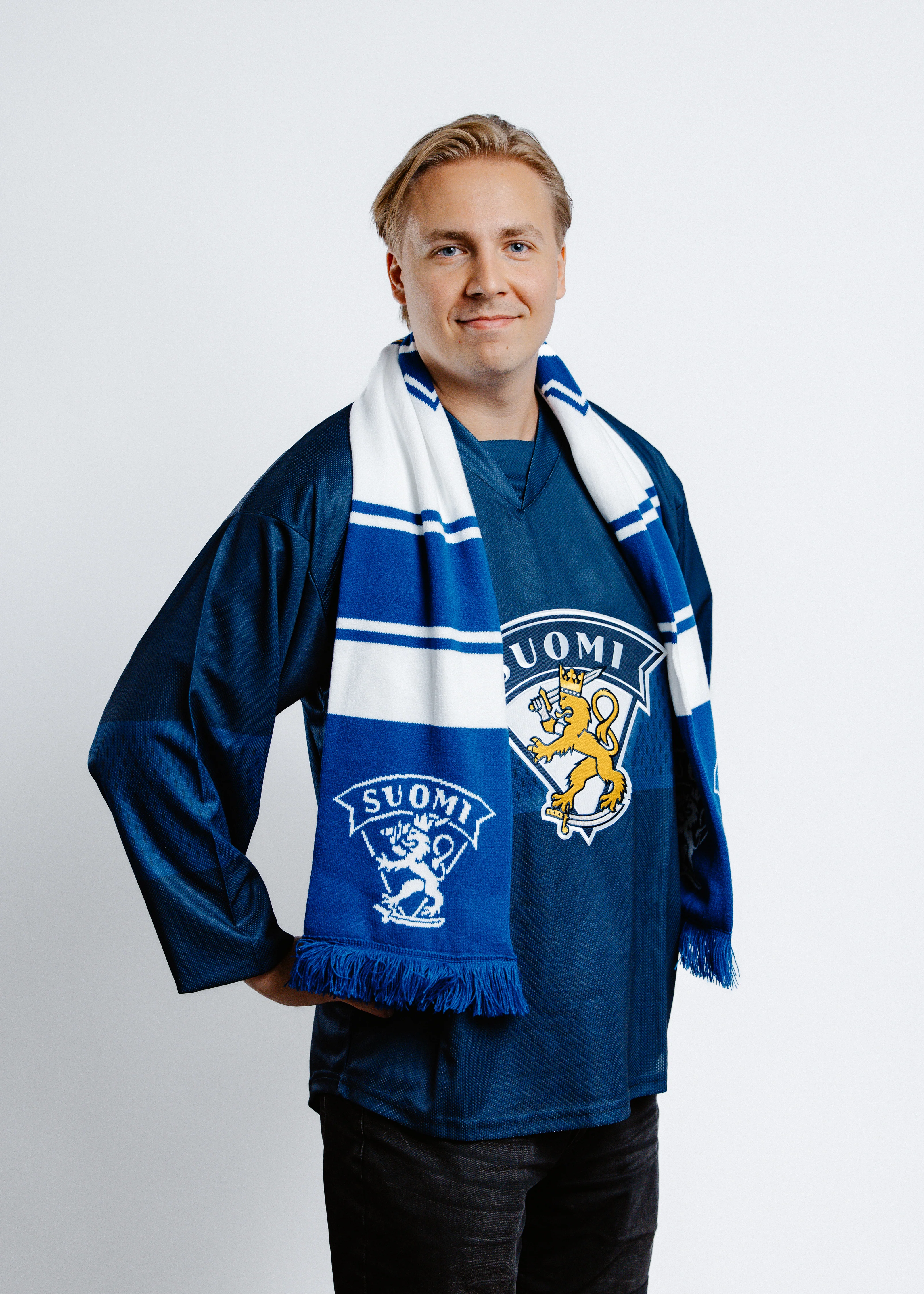 Leijonat fanipaita, Home / Koti - Image 3